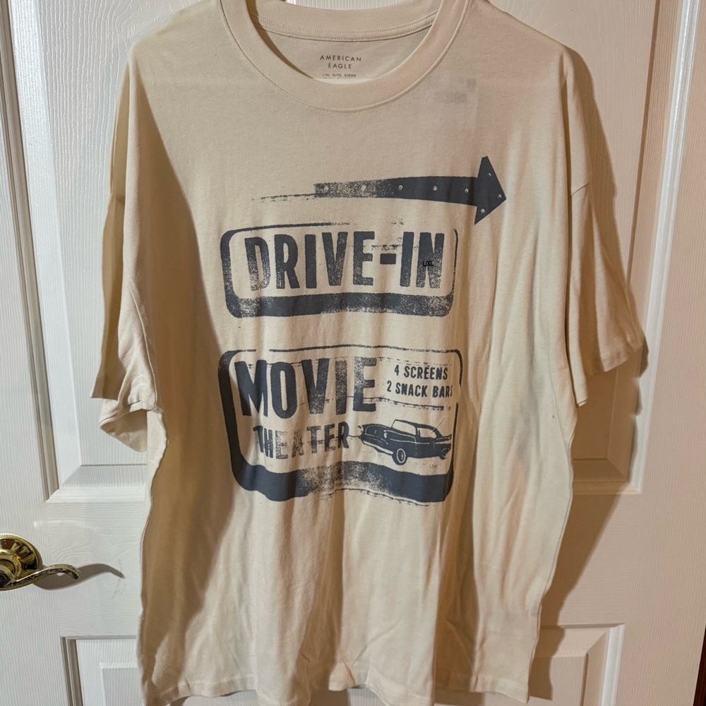 American Eagle Graphic Tee